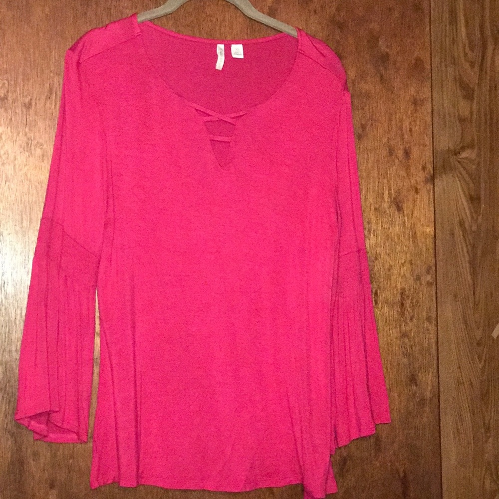 Fusha pink top with sleeves with gathers